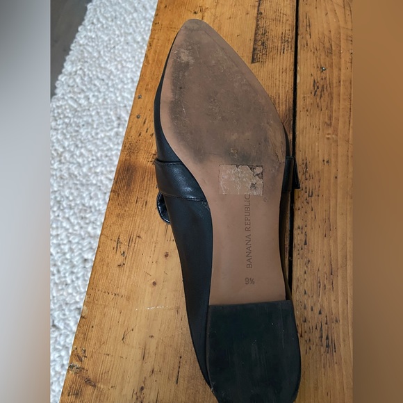 Banana Republic leather flat shoes - Picture 3 of 5